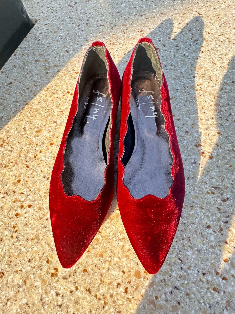 French Sole Tequila Velvet Scolloped Flats - Sz. 9